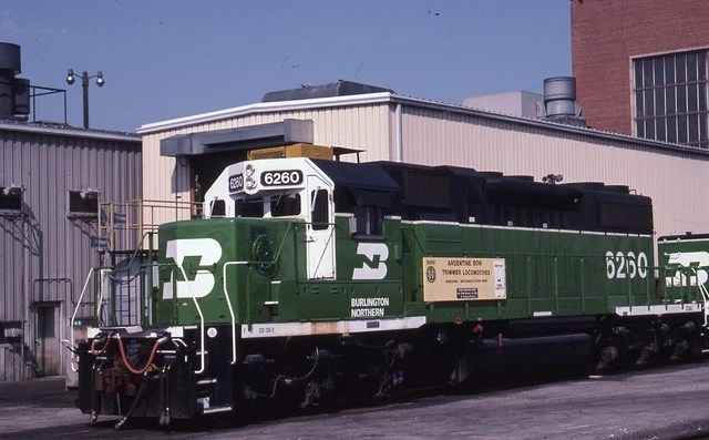 BN BURLINGTON NORTHERN Railroad Train Locomotive 6260 KANSAS CITY KS Photo Slide