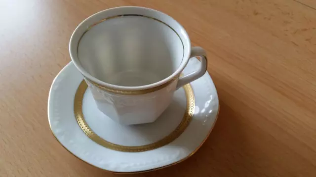 Mocca Tasse Espresso Untertasse Sammeltasse Mitterteich Bavaria weiß  Goldrand