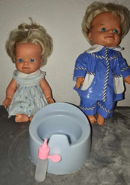Kullertränchen - 1970er Vintage Babypuppen Mattel mit Trinkflasche und Töpfchen