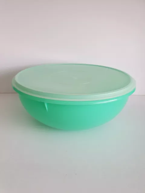 https://www.picclickimg.com/5GIAAOSw0GtlR~Fg/Vintage-Tupperware-Fix-n-Mix-Large-Bowl-274.webp