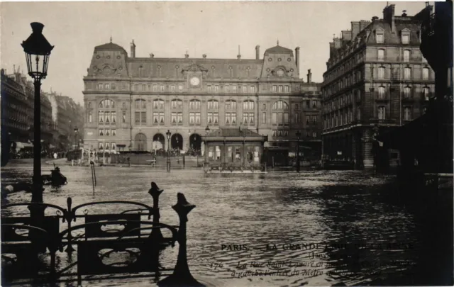 CPA PARIS La Grande Crue de la Seine 1910 Rue St-Lazare (578109)