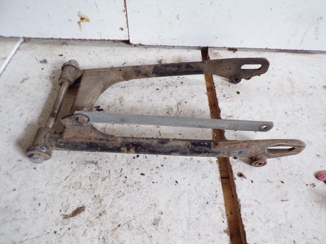 bras oscillant Honda 125 CB K5 2123