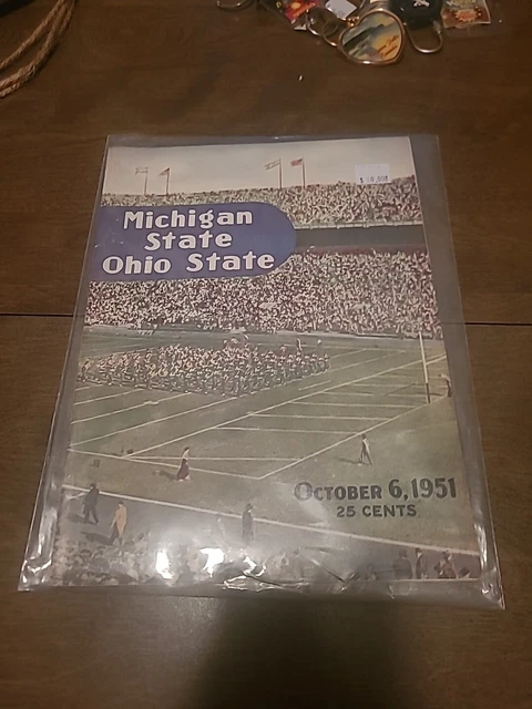 Nice Vintage Oct 6 1951 Michigan Vs Ohio State Football Program