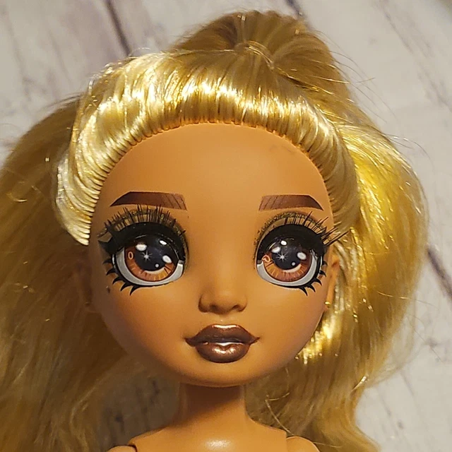 RAINBOW HIGH SLUMBER Party Marisa Golding Nude Tan Fashion Doll Gold
