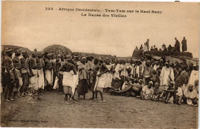 CPA AK Tam-Tam sur le Haut-Bany - La Danse des Vieilles SENEGAL (778723)