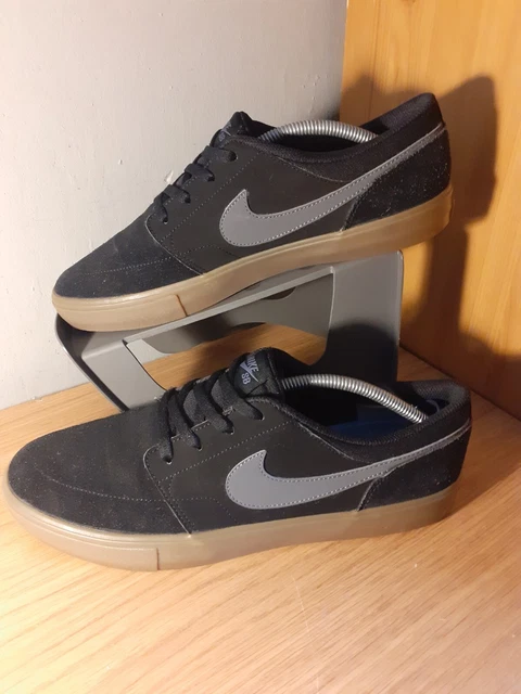 MENS NIKE SB Portmore Skateboarding Trainers Size 8 19.99