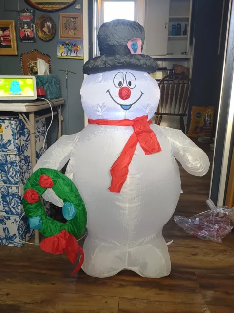 Airblown Inflatables 3.5 Feet Frosty the Snowman Gemmy