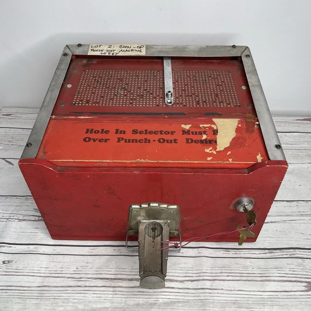 Vintage Punch Card Jackpot Machine Coin Op Counter Top Gaming Antique WITH KEY