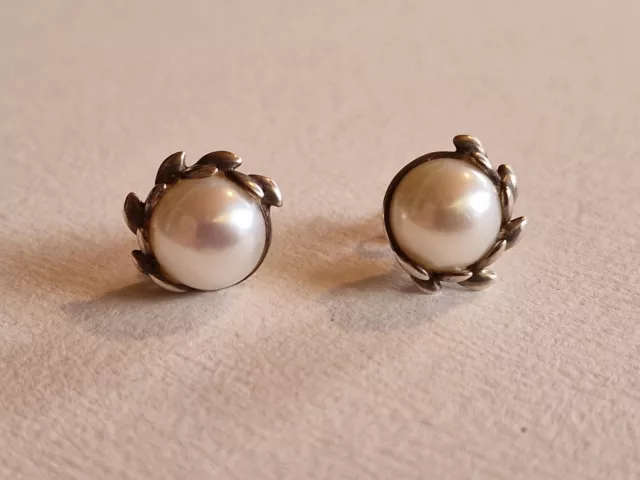 Tiffany & Co. Olive Leaf Pearl & Sterling Silver earrings Paloma Picasso