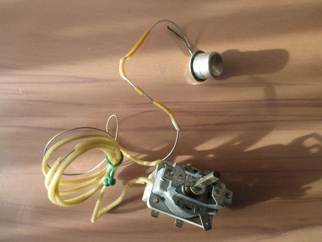Ersatzteil für Rohrmelkanlage Thermostat für Reinigungsautomat