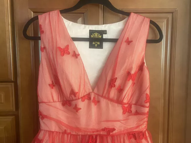 Nishe A-Line V Neck Red Lace Appliques Dress - Size 6 3