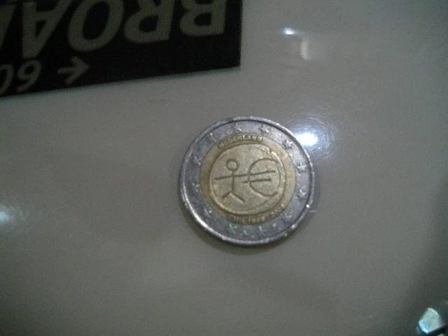 pièce de 2 euros rare UEM 1999-2009, République Francaise