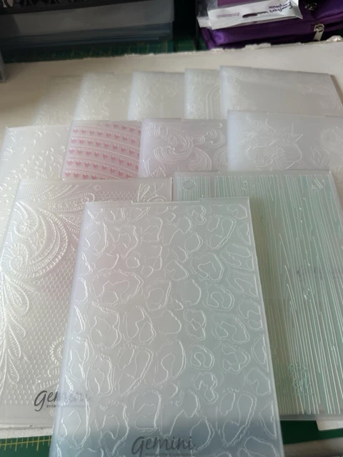 12 CRAFTERS COMPANION Embossing Folders £10.78 - PicClick UK