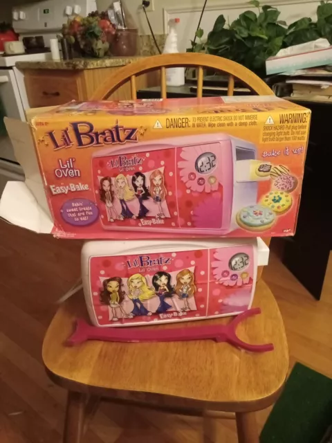 VINTAGE LIL'BRATZ EASY Bake Oven 2004 Hasbro Accessories Original Box  $25.00 - PicClick