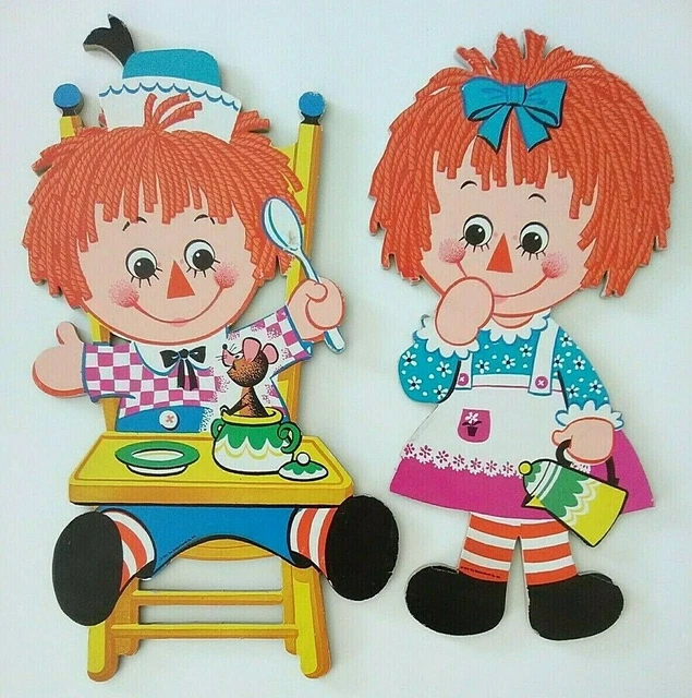Decor Vintage Raggedy Ann/Andy Nursery Wall Plaques 1972 Thick Cardboard 13"