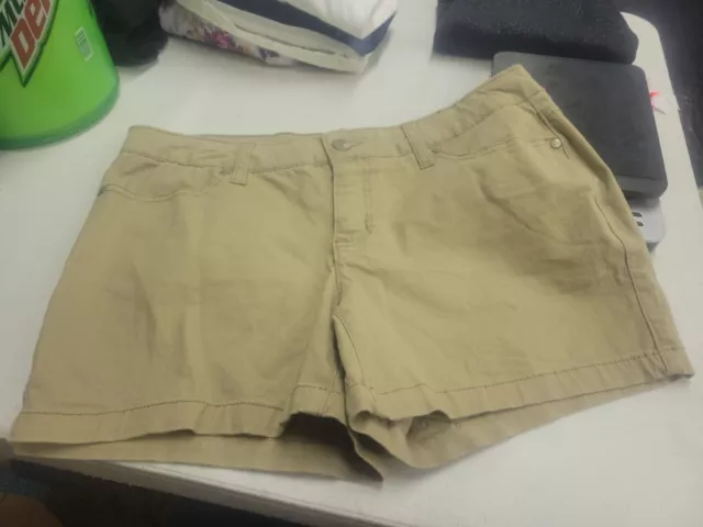 Faded glory women's chino sales shorts