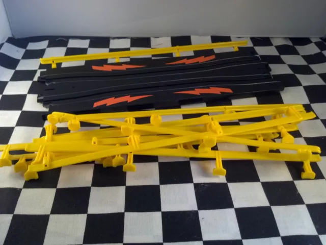 AFX Life-Like Tyco ho scale Yellow slot car guard rails Lot of 10