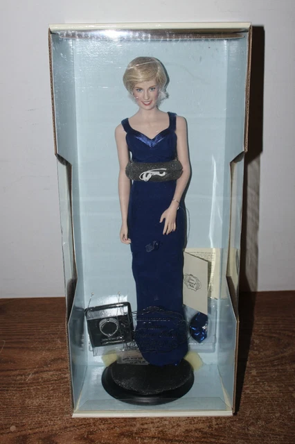 Princess Diana Porcelain Doll Blue Dress FOR SALE! - PicClick Princess Diana Porcelain Doll Blue Dress FOR SALE! - PicClick