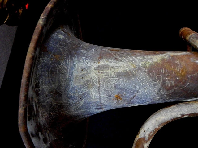 Salvaged Engraved Ornate Antique Inspiration Horn USA For Decoration or parts