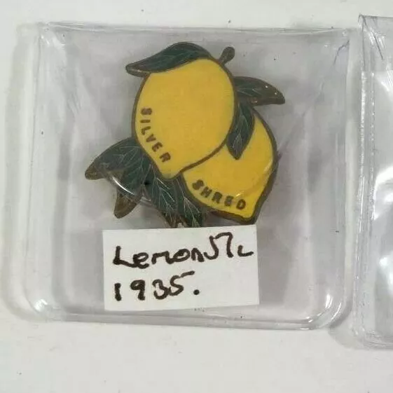 1950s ROBERTSONS SILVER SHRED LEMON FRUIT RARE MILLER  BACK PIN BADGE