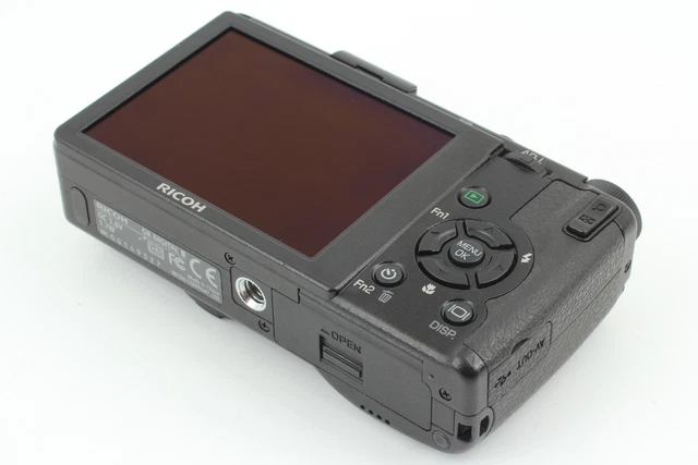 [Near MINT] SH4864 w/GW-2 GH-1 RICOH GR DIGITAL III Digital Black 10.0MP JAPAN 10