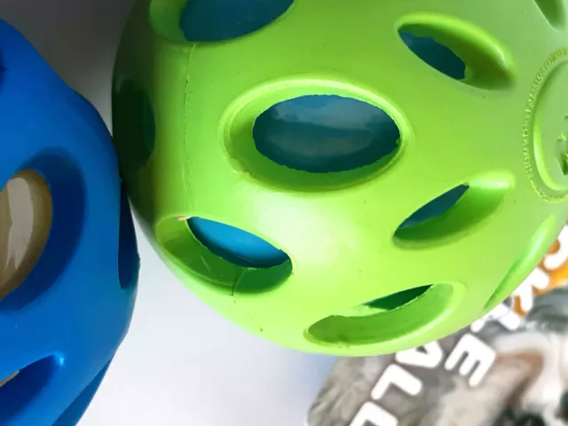 JWPETS Ball knistert Hundespielzeug Crackle Head Hundeball lila grün blau 9,5cm