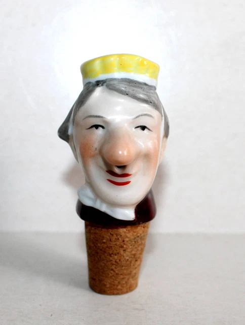 Jade Leaf Matcha Porte-fouet Traditionnel Fabriqué à La Main En Porcelaine Avec Vernis Blanc Mat – Conçu Pour Aider Votre Fouet En Bambou à Garder Sa Forme