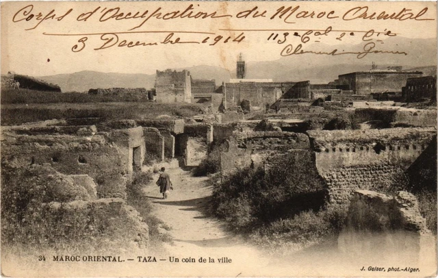 CPA AK MAROC Geiser TAZA Un coin de la ville (69149)
