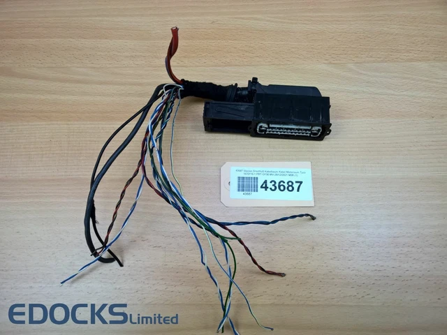 PLUG CABLE LOOM Engine Compartment Tyco 1670116-1 PBT-GF30 Opel ...
