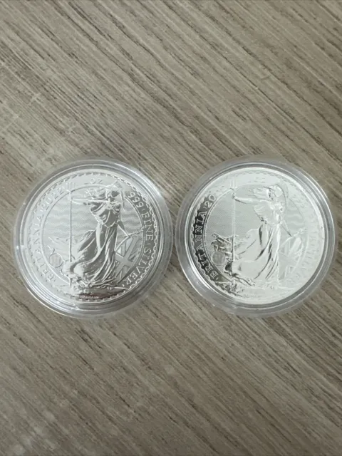 2 Piece d’argent 1 oz 2022 British Britannia Coin Queen Elizabeth II