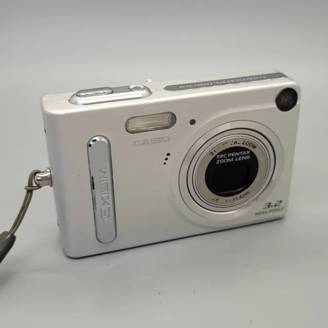 Casio Exilim EX-Z3 3,2 megapixel fotocamera digitale compatta argento testato