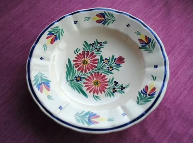 Tres Belle Ancienne Assiette Chantournee En Faience De Quimper Signe Hb Quimper