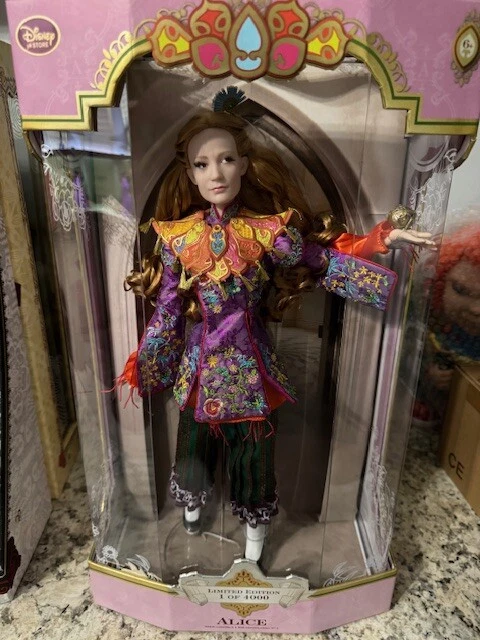 DISNEY WONDERLAND ALICE Through the Looking Glass 17" Doll Limited ...