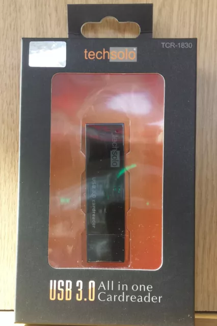 USB 3.0 Multi Card Reader Techsolo TCR-1830 Schwarz Kartenlesegerät extern