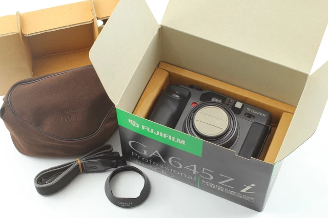 Ct 004 *Near MINT+3 BOX* Fujifilm Fuji GA645Zi Black Medium Format Camera JAPAN