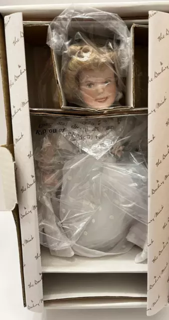 Vintage Shirley Temple Movie Classics Curly Top Danbury Mint Porcelain Doll COA