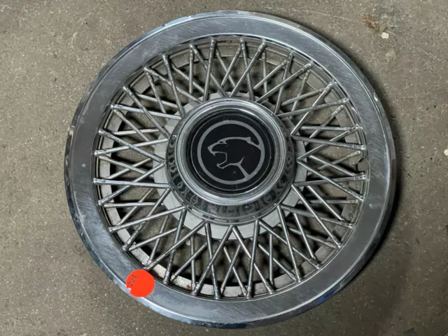 1982 to 1988 Mercury Cougar 14 inch wire spoke hubcaps wheel cover