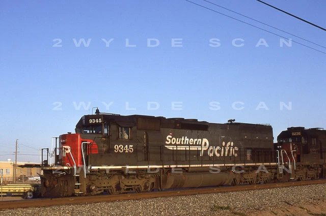 ORIG SLIDE Southern Pacific 9345 SD45T-2 Great Light Calla 1994
