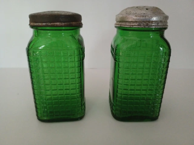 Vintage Forest Green Hoosier - Waffle Pattern Shakers Owens Glass