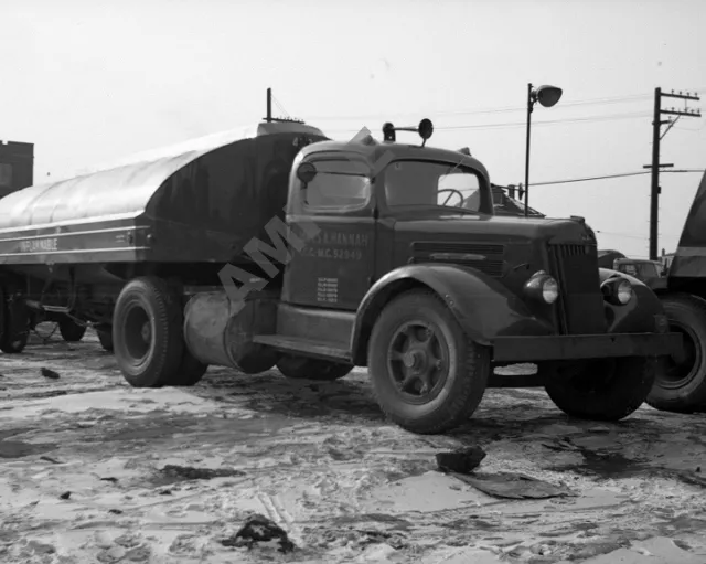 1940's White Road Tractor Tanker Semi Truck Rig Trucking 8"x 10" Photo 60