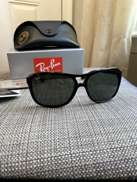 Ray-Ban Sunglasses RB4128 Cats 4000 Black Frame Green Lens Brand New