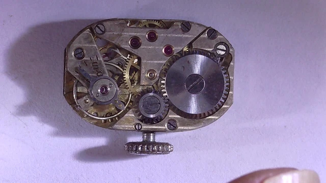 Ancien Petit Mouvement De Montre LIP - Occasion - Pièce Horlogerie Vintage