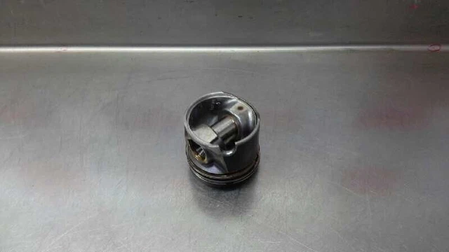 Pistone Per Seat Cordoba Berlina 6L2 Reference 699671