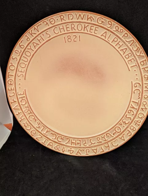 Vintage Frankoma 1821 Sequoyah’s Cherokee Alphabet Plate, Made In USA, 9" D Gold