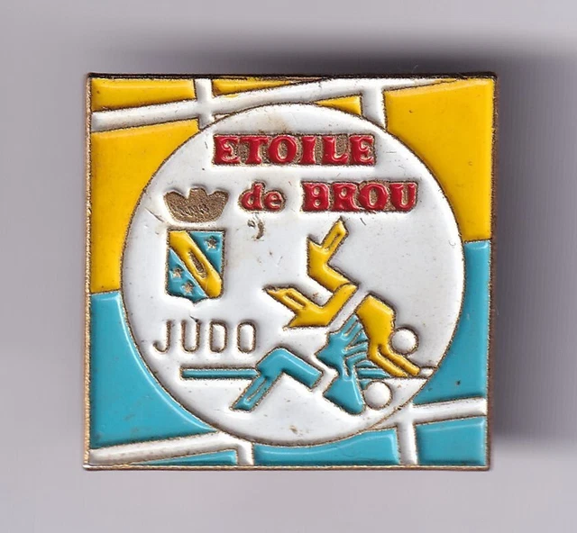 Pin's Rare Judo Club Ennery 57, Sport Yoga Gym, Occasion