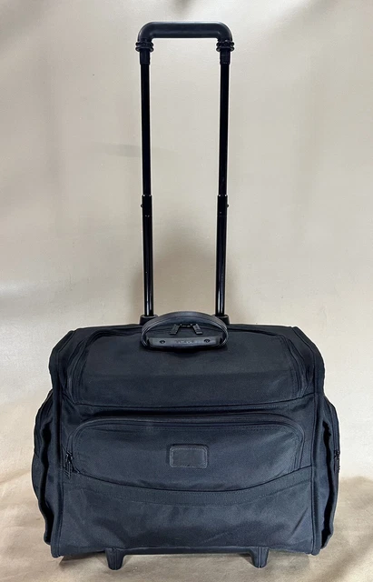 Preowned Tumi Made in USA Black 18” Wheeled Carry On Pilot Briefcase 2275D3