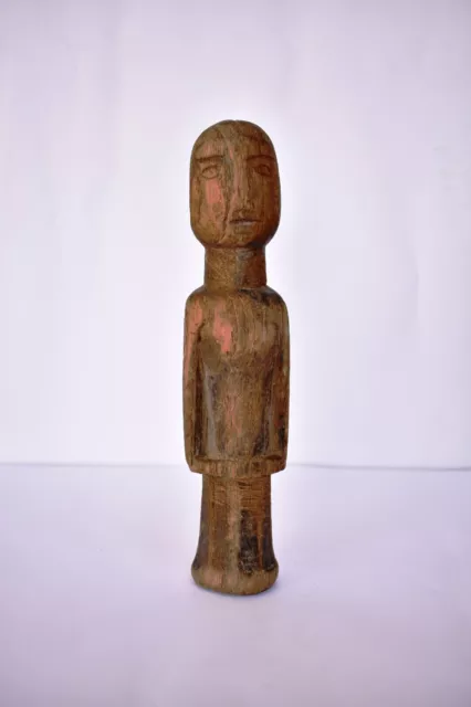 Ancien en Bois Primitive Poupée Putali Main Crafted Folk Art Statue - Figurine "