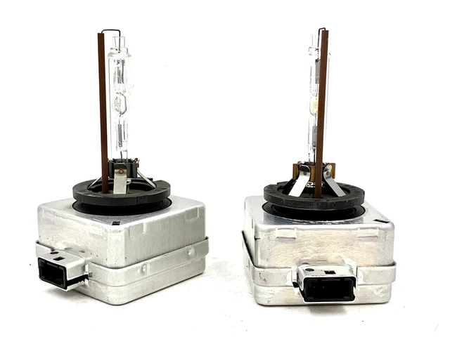 Hella D1S 5000K Xenon HID Headlight Bulb – OEM Replacement For BMW Models (PN: 63217217509)