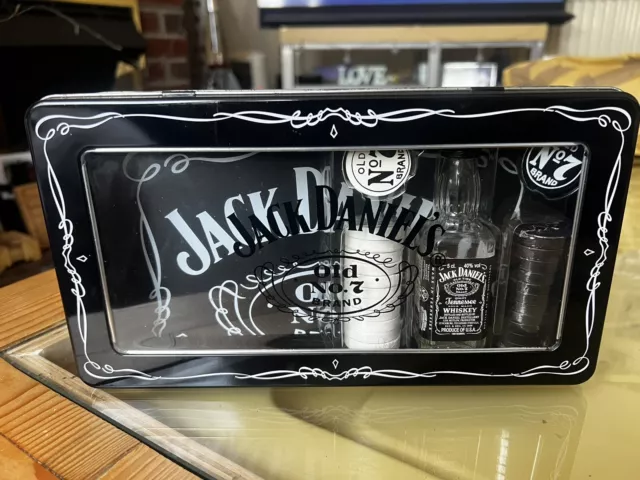 Jack Daniels Checkers Set And 5cl Bottle (empty) In Collectors Tin.