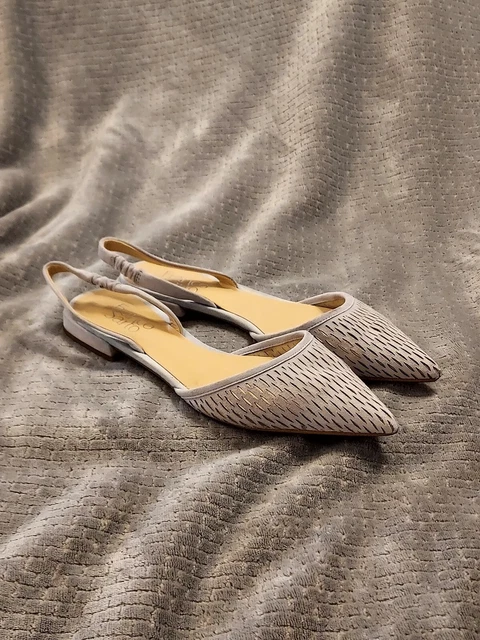 Franco Sarto Nikki Flats Grey 7.5 Pointed Toe